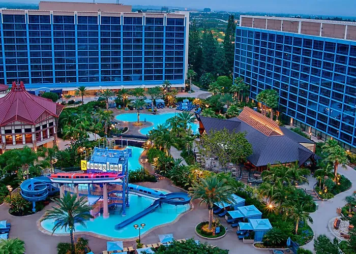 Anaheim Luxury hotels near Disneyland Park