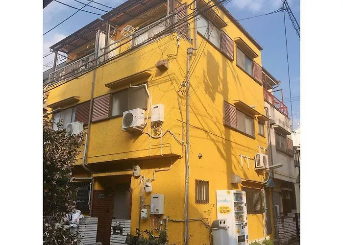 Vacation Apartment Rentals in Osaka